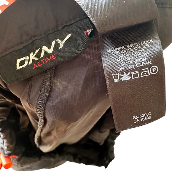 DKNY Active Y2K Gorpcore Nylon Adjustable Bungee Chord Black Baggy Pants Sz XXL - Picture 6 of 9